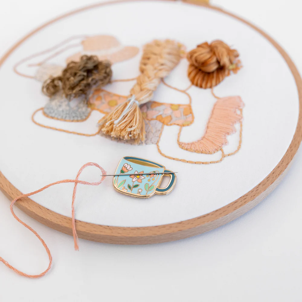 Teacup Magnetic Needle Minder - Image 6
